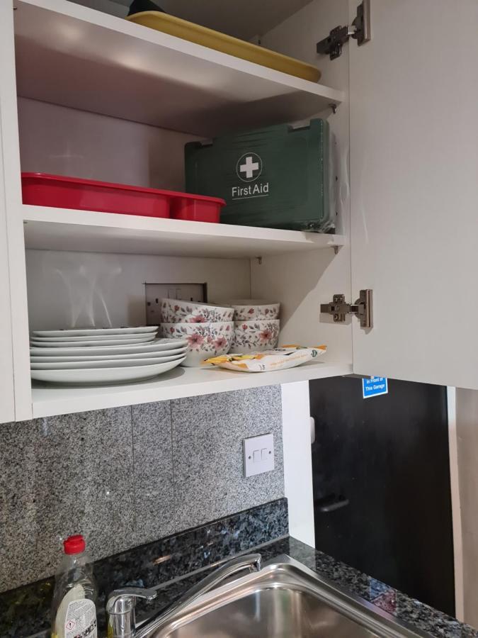 Exclusive Private One Bedroom Suite 런던 외부 사진